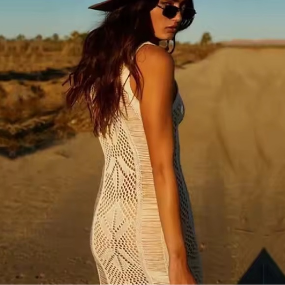 Pol crochet maxi dress with fringe. NWOT - Picture 3 of 6